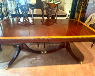 Mahogony Double Pedestal Dining Table w/Accessories