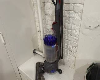 Dyson Vacumn