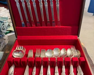 Vintage 49 piece Rogers flatware set