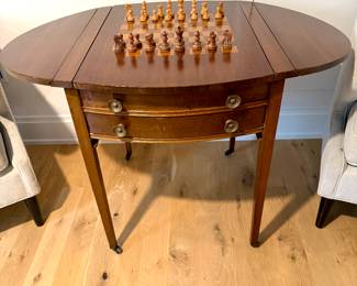 Vint. Mahogony Drop Leaf Game Table