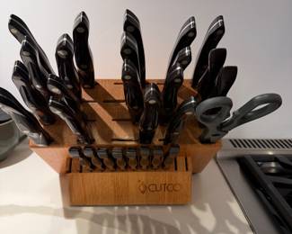 
Cutco knife set
