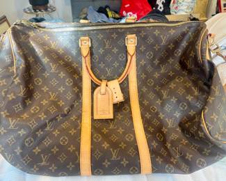 Louis Vuitton Keepall Bandouliere Duffle Bag
