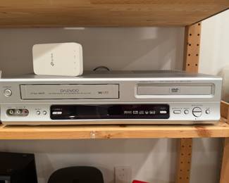 Daewoo VHS/DVD Player