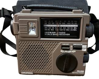 Grundig FR200 Emergency Radio 