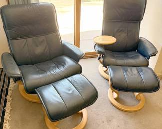 Stressless by Eknornes recliners with footrests