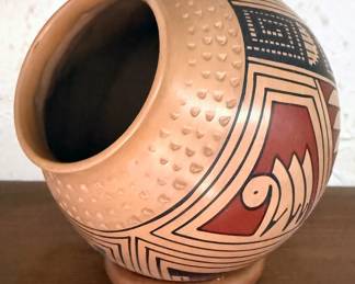 Mata Ortiz pottery