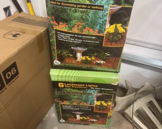 Garden landscape lights new in box