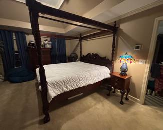 Claw-footed antique solid mahogany Rice/Canopy King sized bed (mattress not included)