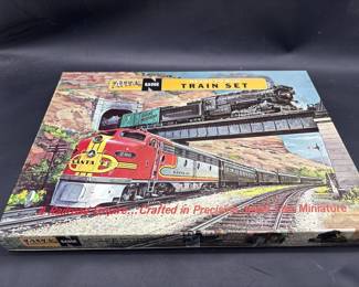 Atlas N-Gauge Ready to Run Train Set