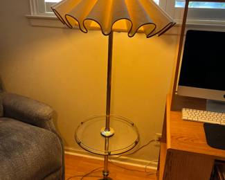 Floor lamp