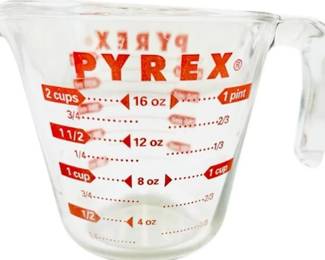 Pyrex 2 Cup Measuring Cup