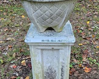Outdoor column and urn.