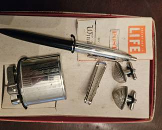 Vintage Gentlemen's set, in original box