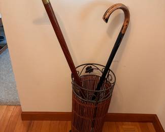 Cane/umbrella stand