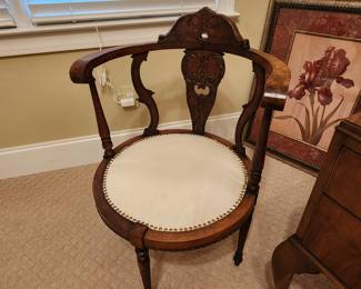 Corner Chair with nail head trim