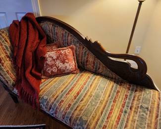 Vintage Swan Chaise Lounge