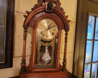 Vintage Mantle Clock