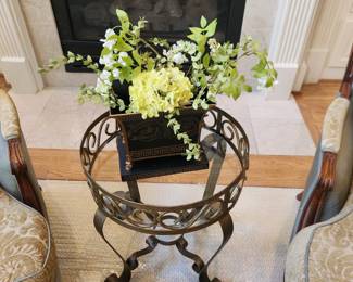 Accent Table