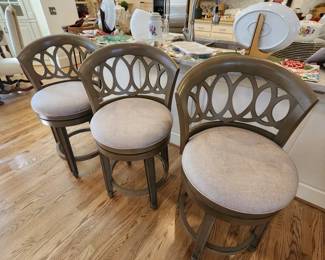 Swivel Bar Stools