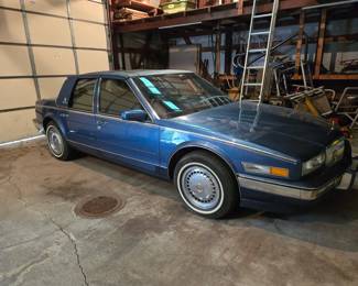 1989 Cadillac 
Low miles
Runs
Fully loaded 