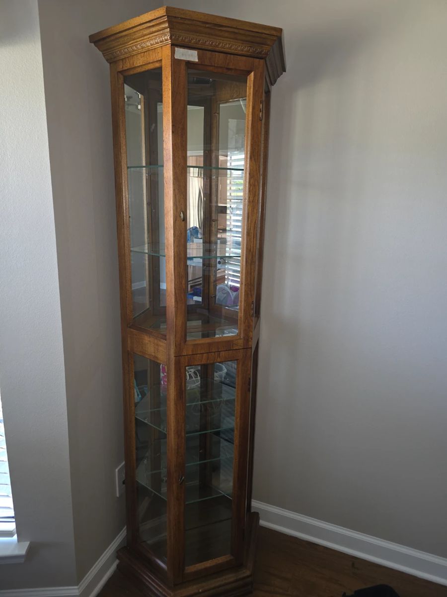 Curio cabinet 