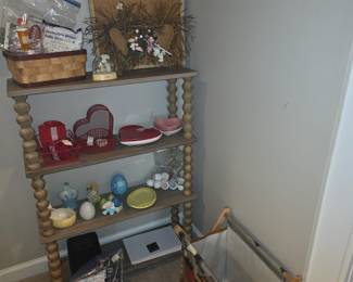 Stool, 3 shelf stand & decor