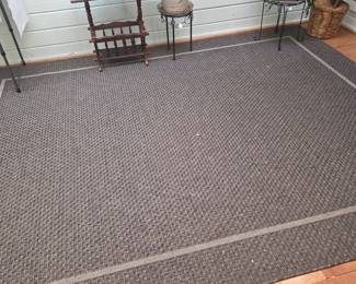 Rug & plants with stands