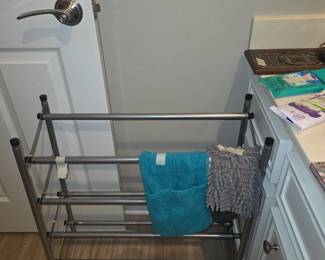 Metal rack