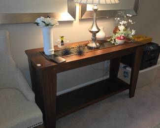 Entry wooden table, lamp. & decor