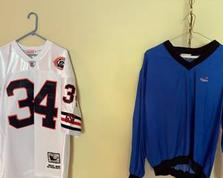 Walter Payton Jersey and Vintage LA Dodgers Pullover