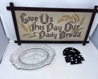 167 ReligiousNeedlepointTrivetandPlatter