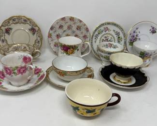 48 7VarietyChinaCupsandSaucerSets