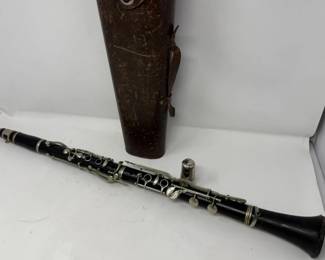 172 AntiqueQualityExcelsiorMercadierParisClarinetCase