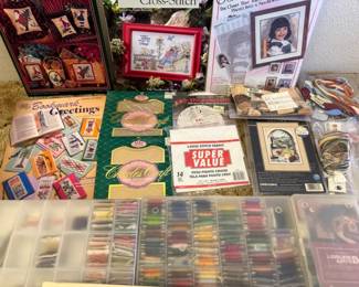 107 NeedlepointKitsFlossPatternsandFabric