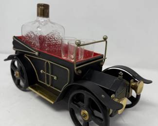 132 VintageMusicalTilsoMetalCarDecanterSet