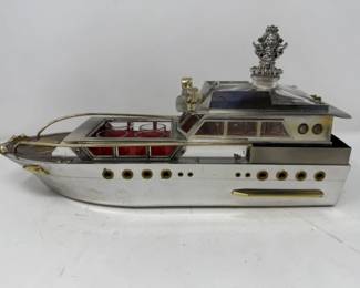 151 MetalMusicalBoatDecanterSet