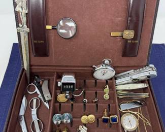205 MensJewelryBoxContents