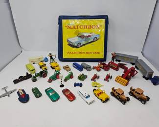 2 VintageMatchboxDieCastCollection