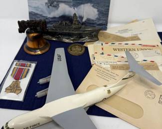 216 WWIIMilitaryMemorabilia