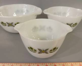 Set of 3 Fire-King Anchor Hocking bowls