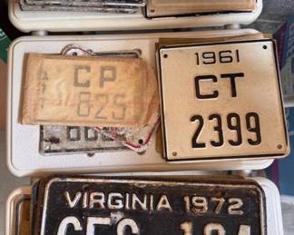 Vintage vehicle and crabbing license plates