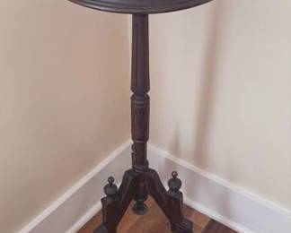 Wooden plant stand