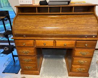 RARE ROLL REAL WOOD ROLL TOP DESK