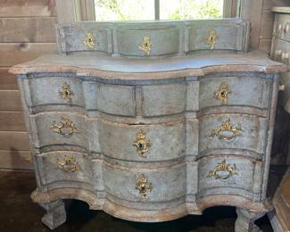 Swedish 18th century Rococo commode