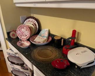 Beautiful pink and white china pieces