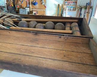 Antique croquet art in box
