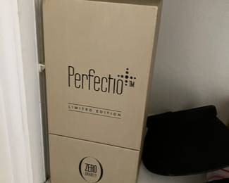 Perfectio Plus Gold Limited
Edition by Zero Gravity