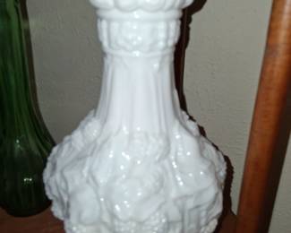 Milkglass vase