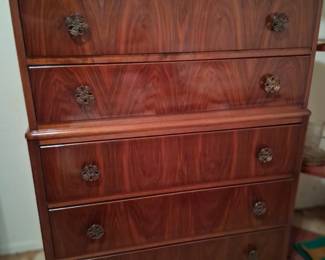 Vintage dresser