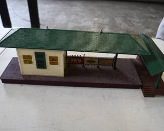 Lionel Train Station
